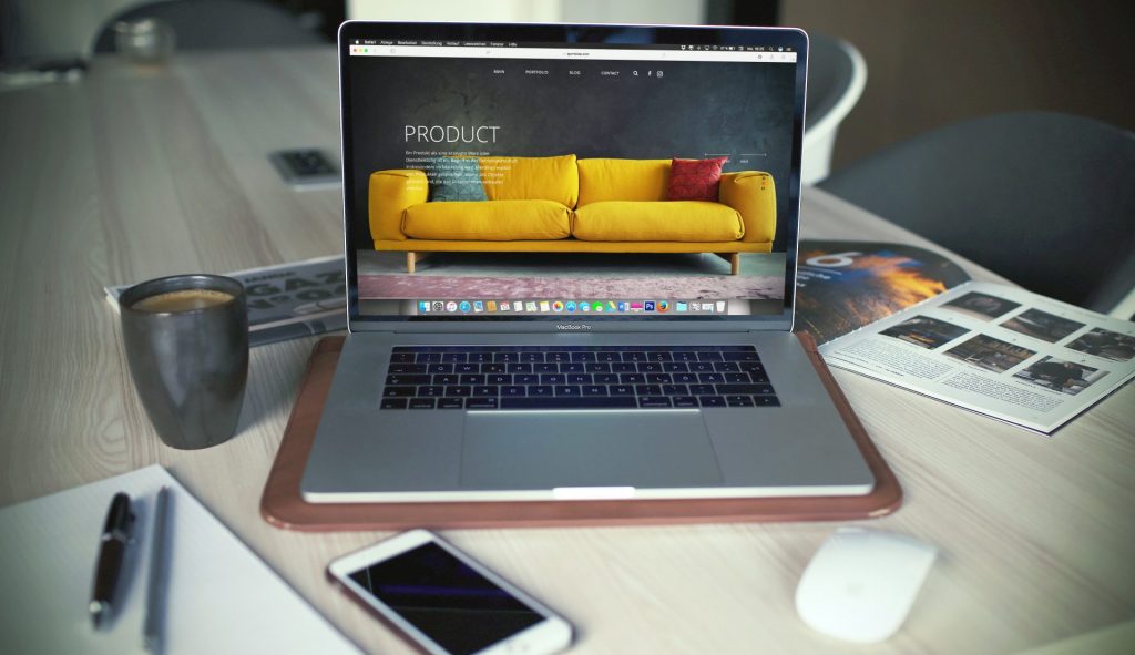 Mengoptimalkan Keberadaan Online Bisnis Anda dengan Layanan Pembuatan Website yang Profesional